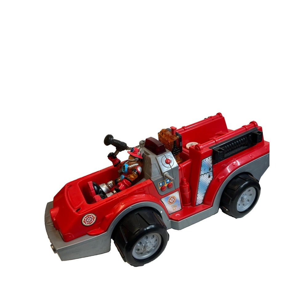 VTG Fisher Price Rescue Heroes Voice Tech Firefighter Fire Truck w/ Figure 2000